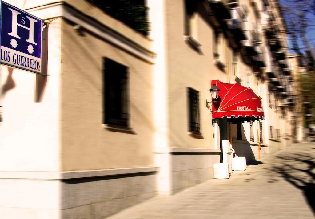Hostal Los Guerreros Toledo Buitenkant foto